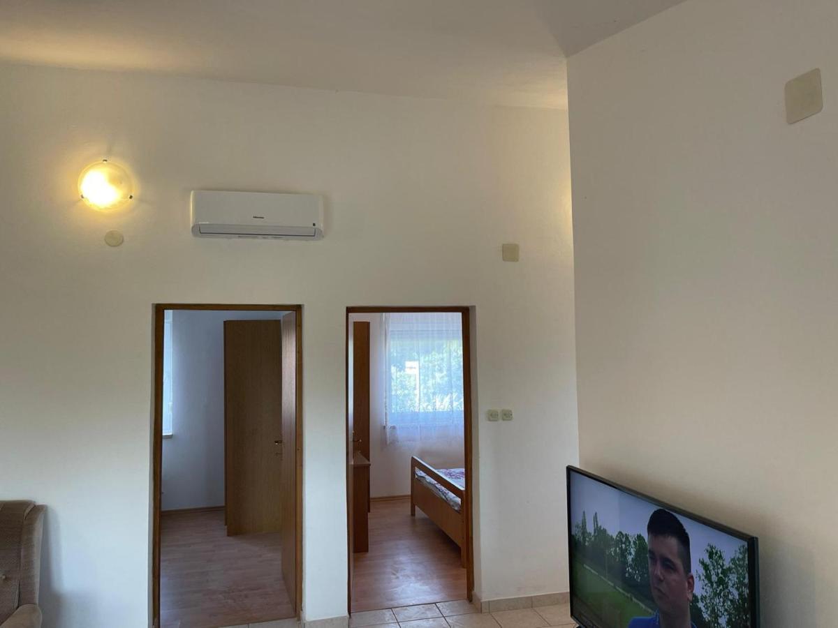 Apartment Bagic วีร์ ภายนอก รูปภาพ