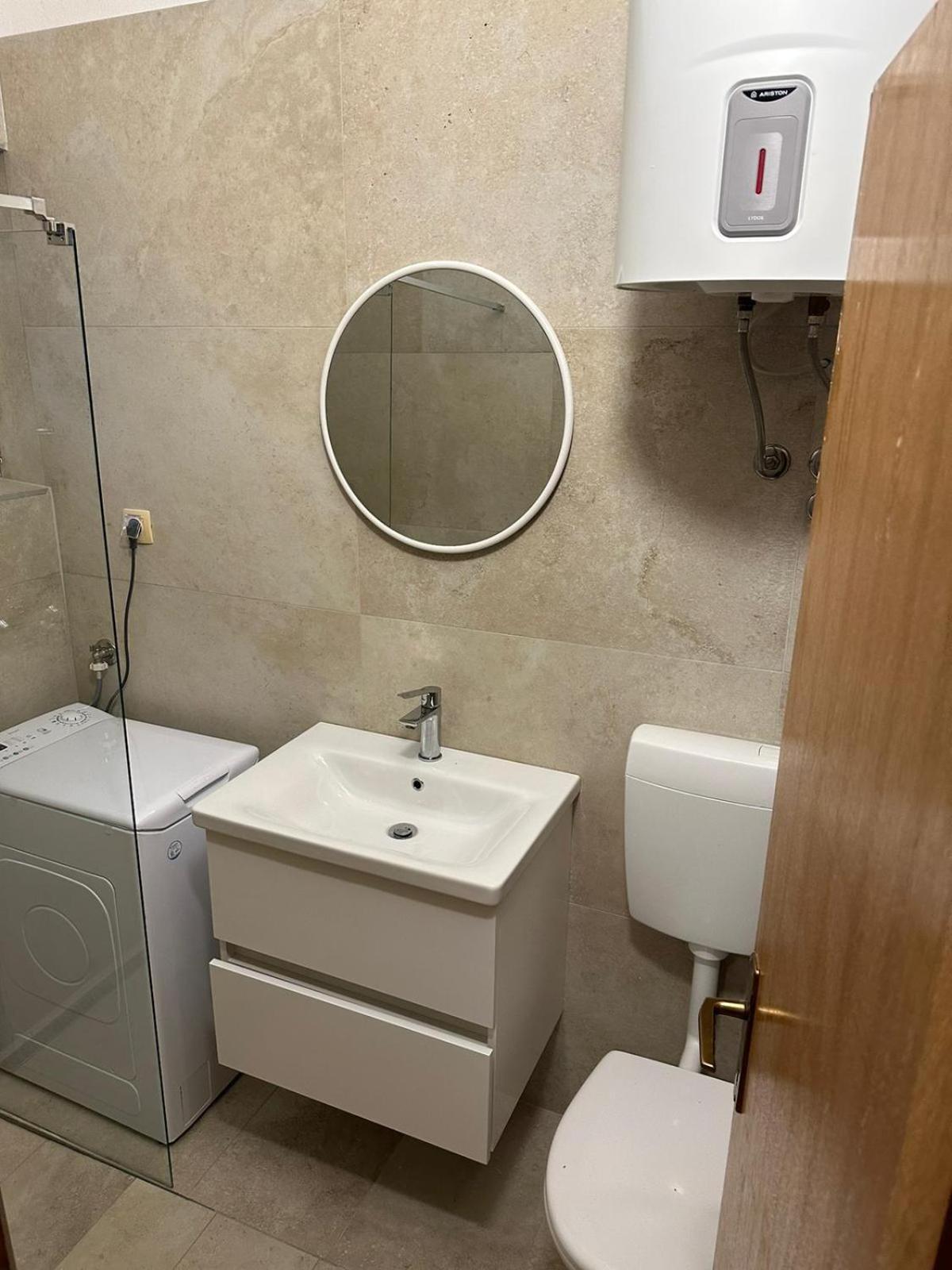 Apartment Bagic วีร์ ภายนอก รูปภาพ